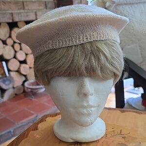 Vintage Knit Child's Off-white / Cream Tam Cap / Beret Hat​